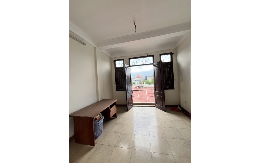 CẦN CHO THUÊ NHÀ RIÊNG NGUYÊN CĂN Ô TÔ ĐỖ CỬA - SỐ 42 NGÕ 58 THỊNH LIỆT